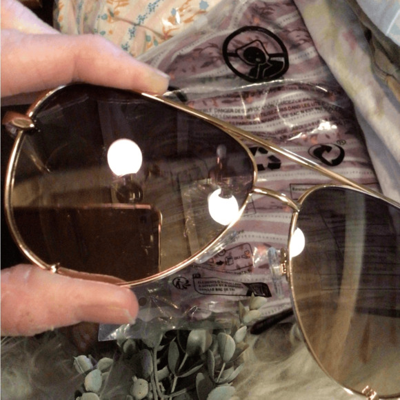 NEW ! Quay Australia Champagne Gold Aviator Sunglasses main image 4